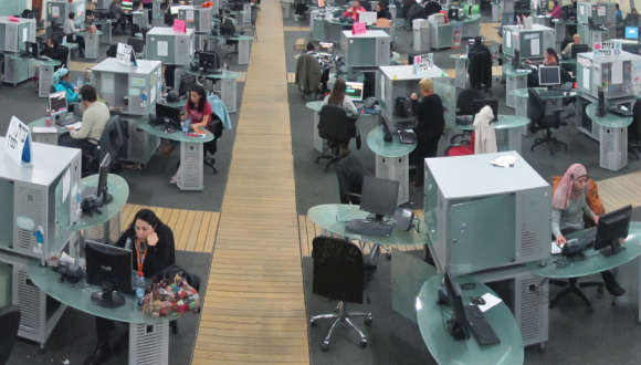 מוקדנים בחברת תקשוב, עין המפרץ מוקדנים בחברת תקשוב, עין המפרץ