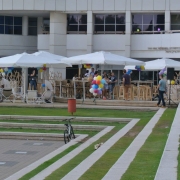 חופשיים על הבר: נחנך פאב הסטודנטים החדש בכיכר אנטין